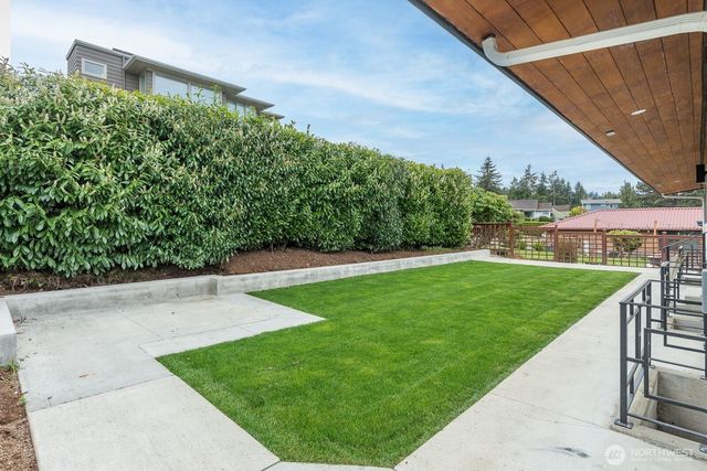 2425 NW Blue Ridge Drive, Seattle, WA 98177
