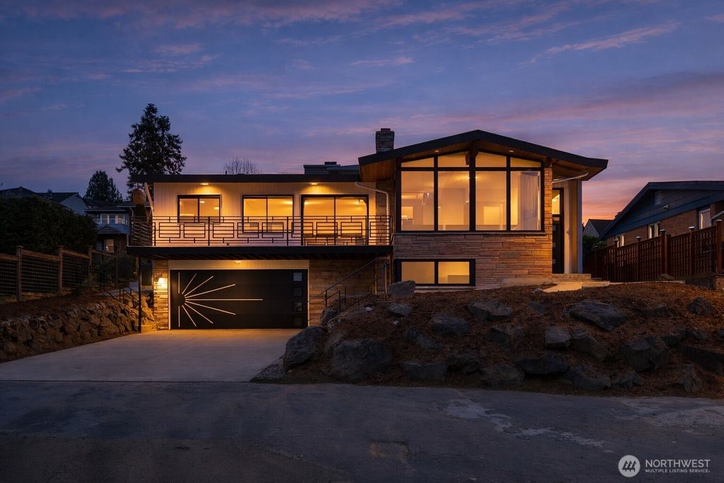 2425 NW Blue Ridge Drive, Seattle, WA 98177