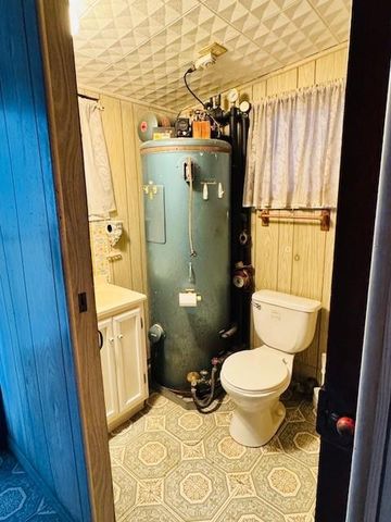 3633 County Road 211 Sparks Rd, Bay City, TX 77414