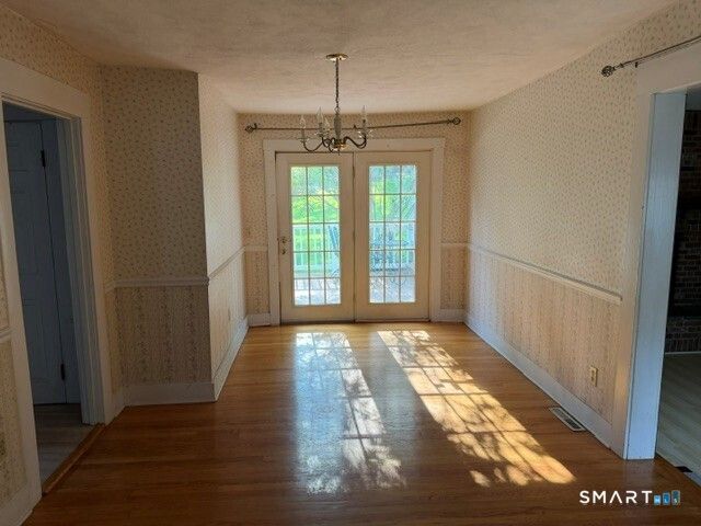 816 Indian Hill Road, Orange, CT 06477
