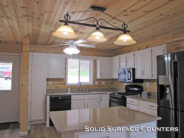 3362 Kress Lane, Potosi, WI 53820