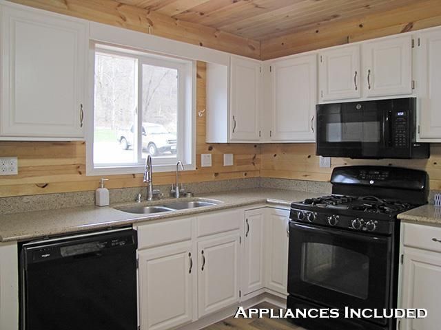 3362 Kress Lane, Potosi, WI 53820