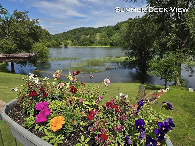 3362 Kress Lane, Potosi, WI 53820