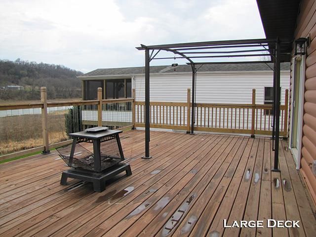 3362 Kress Lane, Potosi, WI 53820