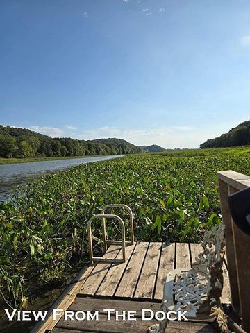 3362 Kress Lane, Potosi, WI 53820