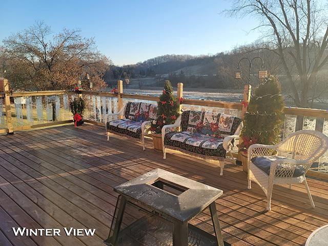 3362 Kress Lane, Potosi, WI 53820