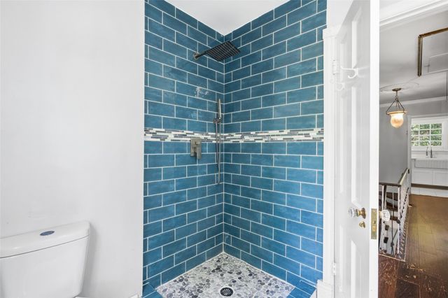 3058 Locke, Houston, TX 77019