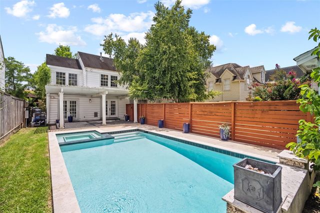3058 Locke, Houston, TX 77019