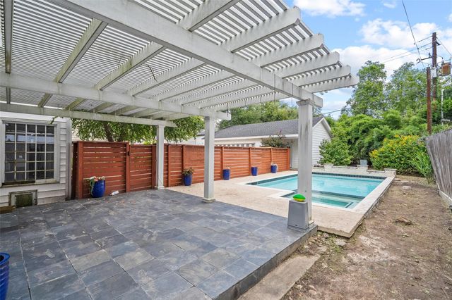 3058 Locke, Houston, TX 77019