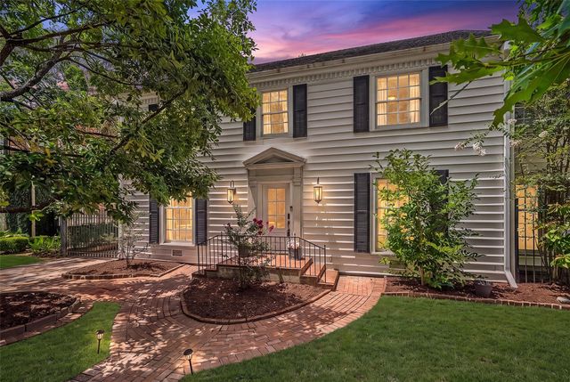 3058 Locke, Houston, TX 77019