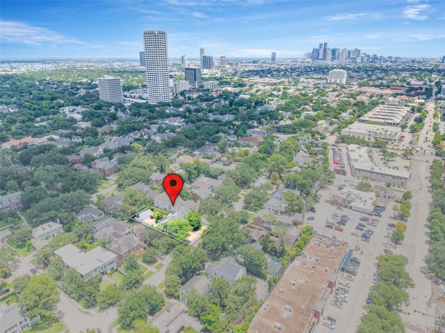 3058 Locke, Houston, TX 77019