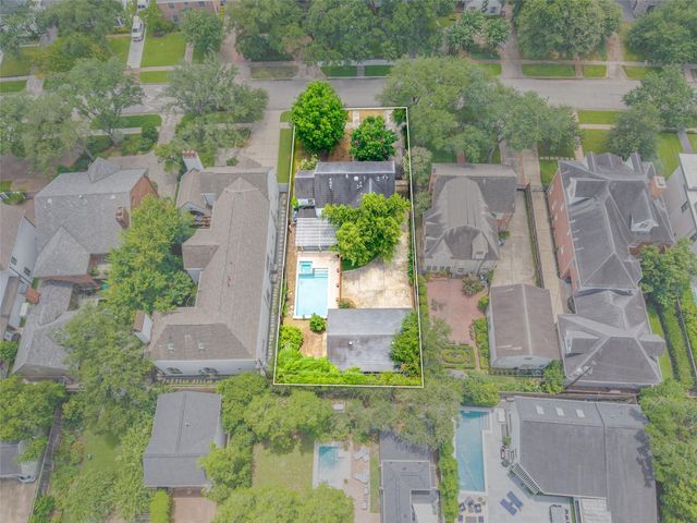 3058 Locke, Houston, TX 77019