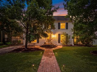 3058 Locke, Houston, TX 77019