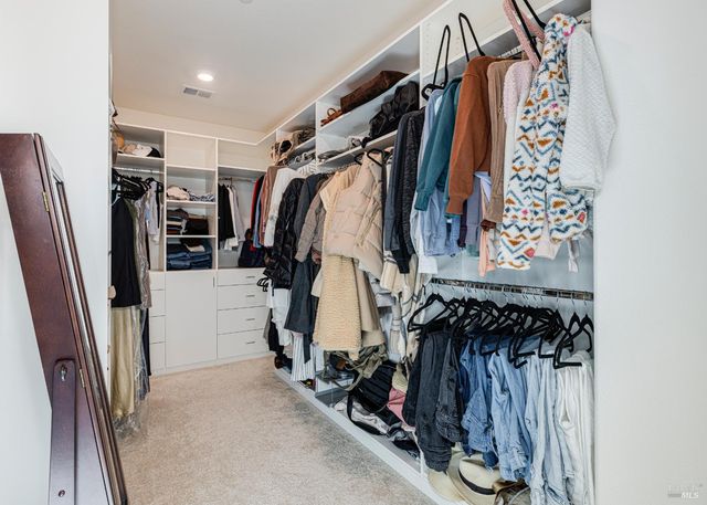 7448 Wendy Dr, Rohnert Park, CA 94928