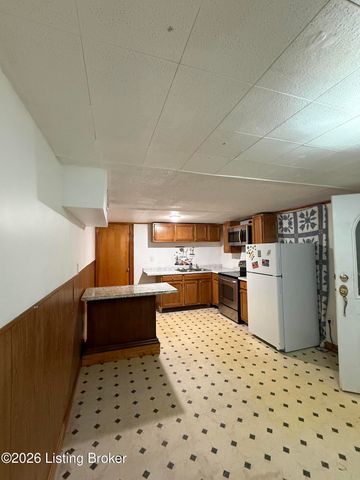 5400 Monaco Dr, Louisville, KY 40219