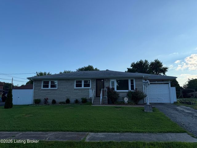 5400 Monaco Dr, Louisville, KY 40219