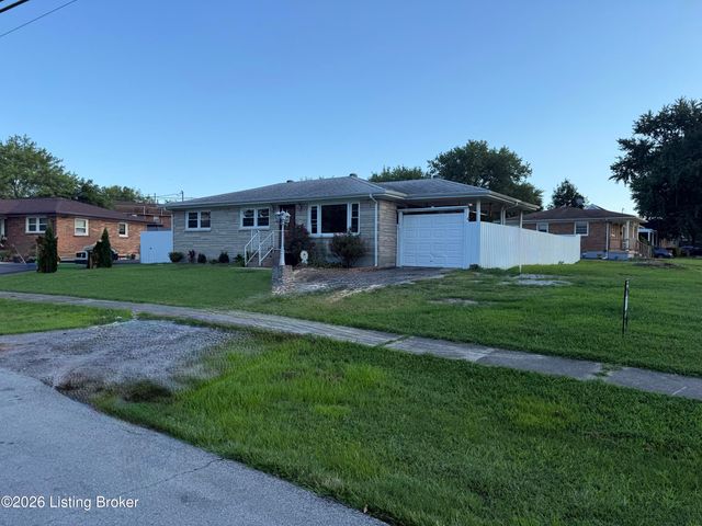 5400 Monaco Dr, Louisville, KY 40219