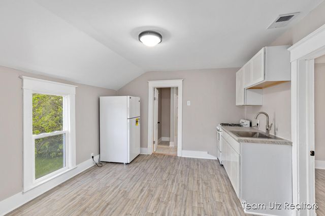1140 Cromwell Avenue SE, Grand Rapids, MI 49507
