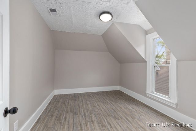 1140 Cromwell Avenue SE, Grand Rapids, MI 49507