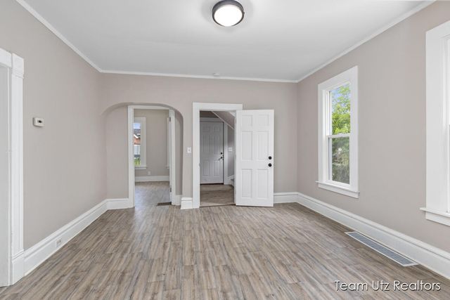 1140 Cromwell Avenue SE, Grand Rapids, MI 49507