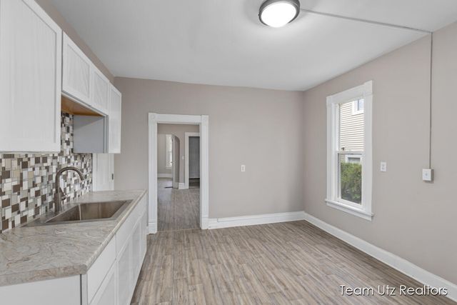 1140 Cromwell Avenue SE, Grand Rapids, MI 49507