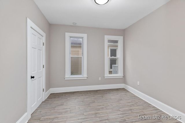 1140 Cromwell Avenue SE, Grand Rapids, MI 49507