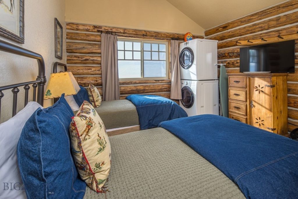 11 Bandit Way, Big Sky, MT 59720 photo 13