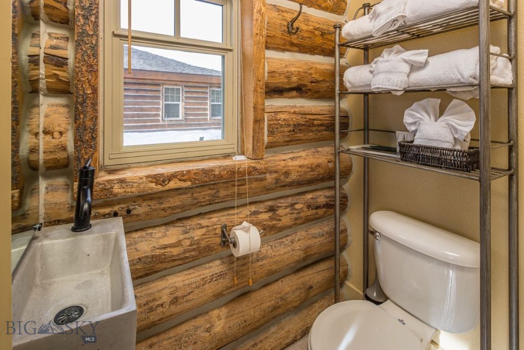 11 Bandit Way, Big Sky, MT 59720 photo 16