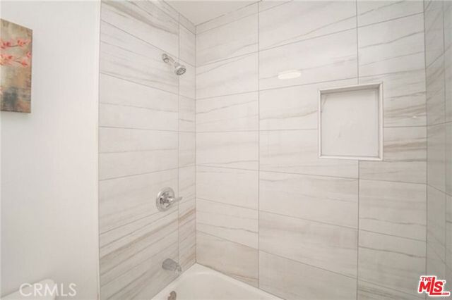 7317 Tujunga Avenue, North Hollywood, CA 91605