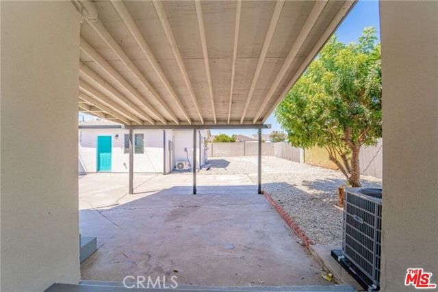 7317 Tujunga Avenue, North Hollywood, CA 91605