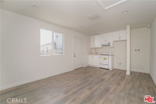 7317 Tujunga Avenue, North Hollywood, CA 91605