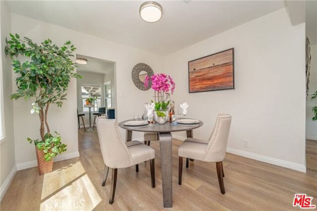 7317 Tujunga Avenue, North Hollywood, CA 91605