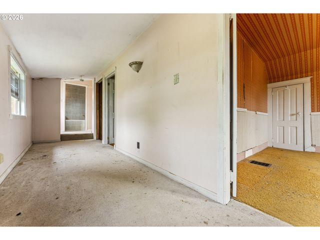 9424 N POLK Ave, Portland, OR 97203
