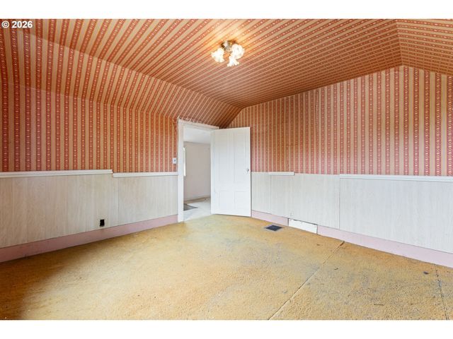 9424 N POLK Ave, Portland, OR 97203