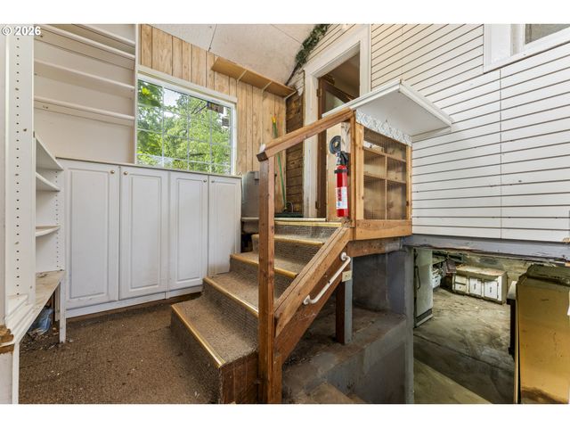9424 N POLK Ave, Portland, OR 97203