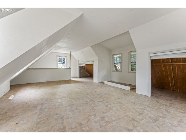 9424 N POLK Ave, Portland, OR 97203