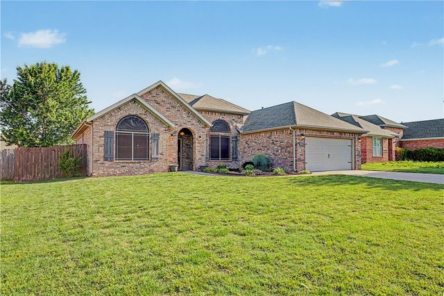 4208 SW Brownstone Avenue, Bentonville, AR 72712