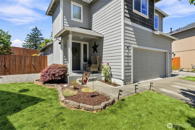 8112 Cantabella Court, Lacey, WA 98503