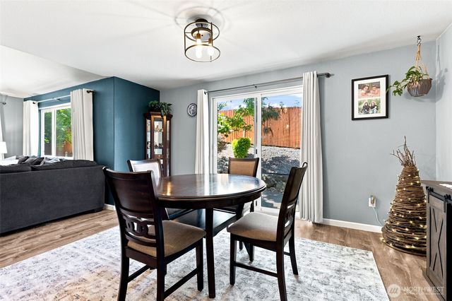 8112 Cantabella Court, Lacey, WA 98503