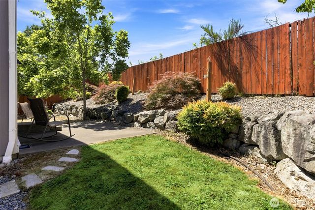 8112 Cantabella Court, Lacey, WA 98503