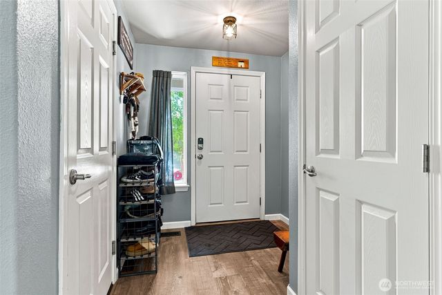 8112 Cantabella Court, Lacey, WA 98503