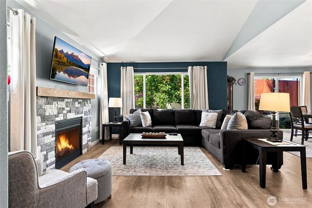 8112 Cantabella Court, Lacey, WA 98503