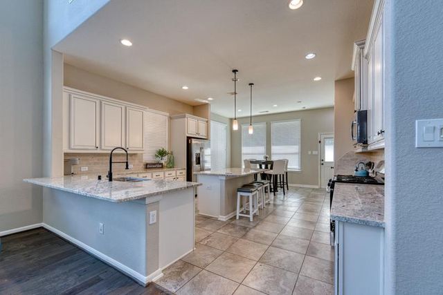 1409 New Urban Way, Houston, TX 77047