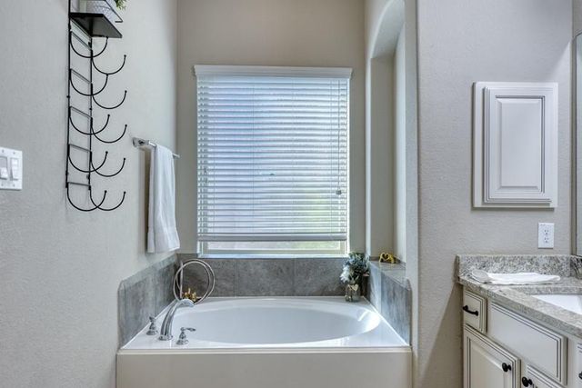 1409 New Urban Way, Houston, TX 77047