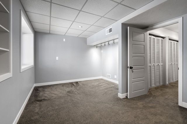 87 Hilldale Rd, Ashland, MA 01721