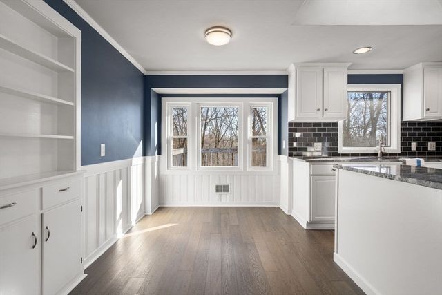 87 Hilldale Rd, Ashland, MA 01721