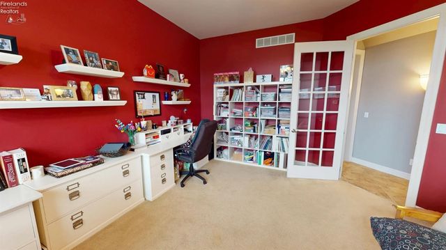 3125 Alexandrias Drive, Sandusky, OH 44870