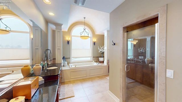 3125 Alexandrias Drive, Sandusky, OH 44870