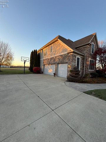 3125 Alexandrias Drive, Sandusky, OH 44870