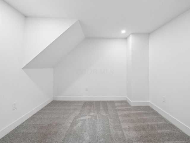 79 S Ogden Avenue, Columbus, OH 43204